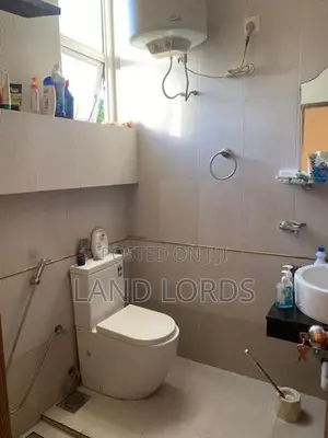 RENTAL INCOME 5 unit Apartment Building in Battaramulla Junctn FOR SAL