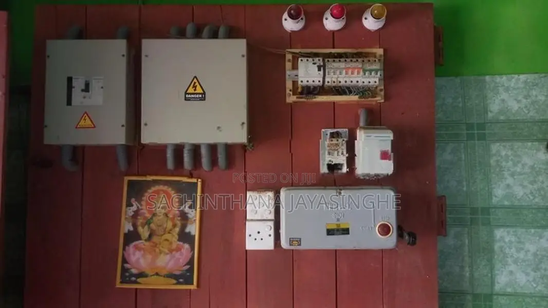 1.පිටි කෙටීමේ යන්ත්‍ර ආදි මෝල් උපකරණ