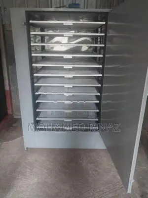 Dehydrator Dryer Machine