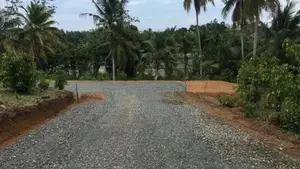 හික්කඩුව සංචාරක කලාපයෙන් බිම් කොටස්