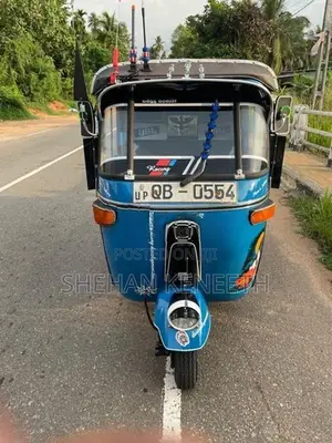 Bajaj RE 2005