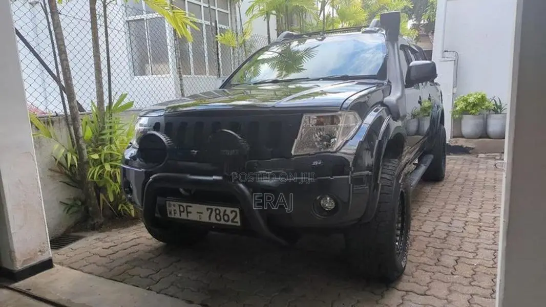 Nissan Navara D40 2008