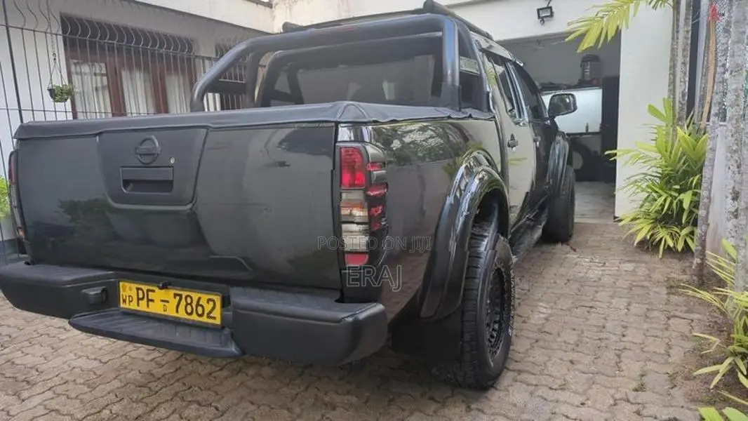 Nissan Navara D40 2008