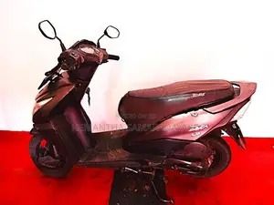 Honda Dio 2017