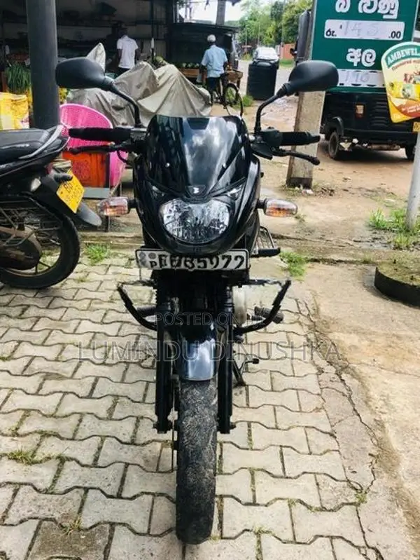 Bajaj Pulsar 150 2016