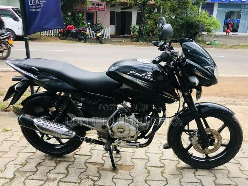 Bajaj Pulsar 150 2016