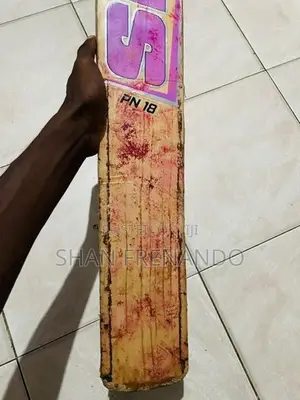 Cricket Leather Sf Bat