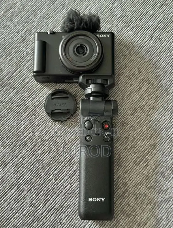 Sony ZV-1F Vlogging Camera