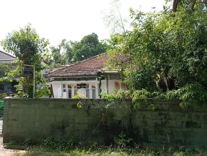 Nugegoda Papiliyana 30 Perches Land With old House for sale