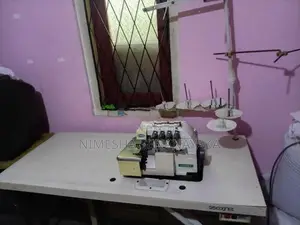 ZOJE 5 Thread Overlock Machine