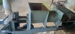 ගඩොල් කපන මැෂිම