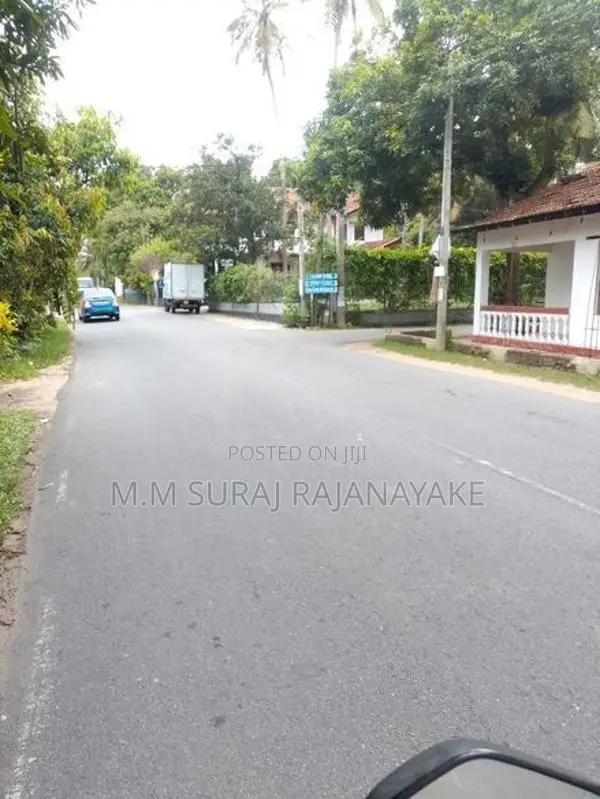 Suitable Land for Sale in Katunayake - Muthuwadiya