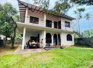 ගම්පහ කාමර 3 නිවසක් කුළියට
