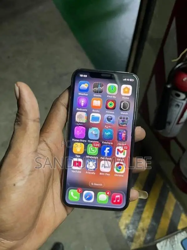 Apple iPhone 11 Pro 256GB (Used)