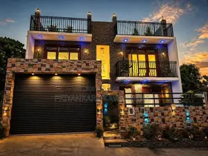 Ultra Mordern 3 Storied House For Sale in Kahatuduwa