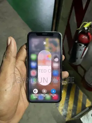 Apple iPhone 11 Pro 256GB (Used)