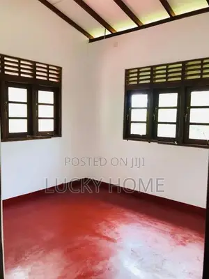 ගම්පහ කාමර 3 නිවසක් කුළියට