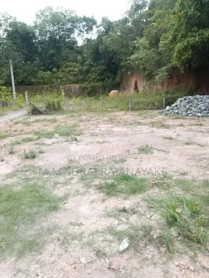 Suitable Land for Sale in Katunayake - Muthuwadiya
