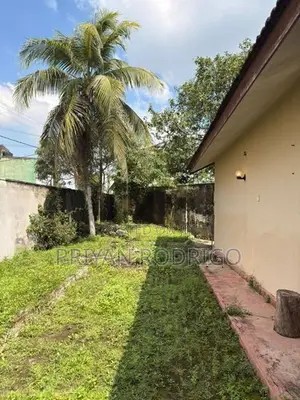Kotte, Beddagana Road Facing 16.65P of Land with Liveable House for Sa