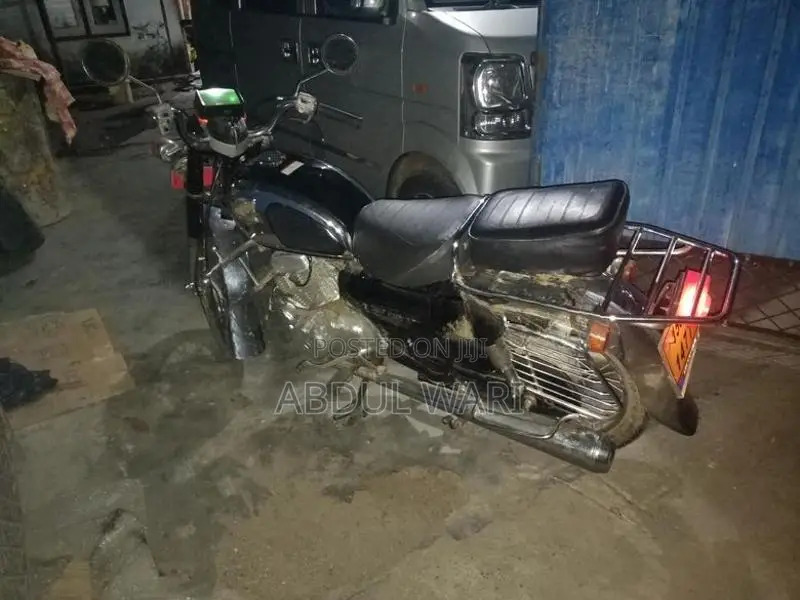 Honda CD 125 2026