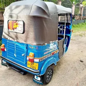 Bajaj RE 2008