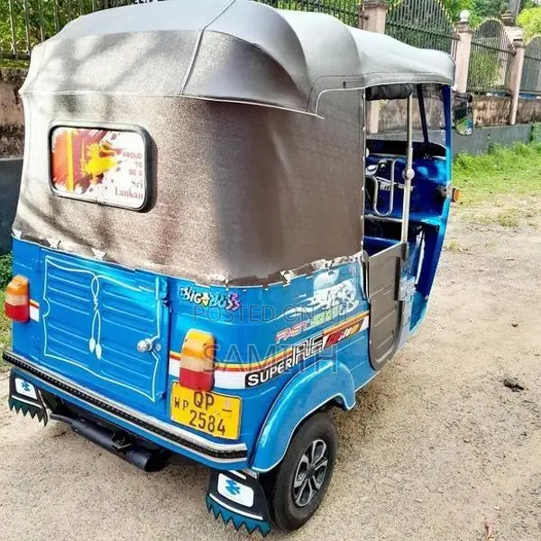 Bajaj RE 2008