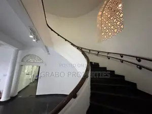 Colombo 7 High class Office Building for Rent