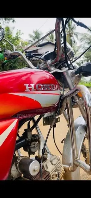 Bajaj Boxer 2006