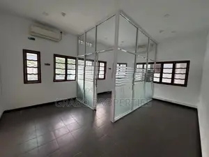 Colombo 7 High class Office Building for Rent