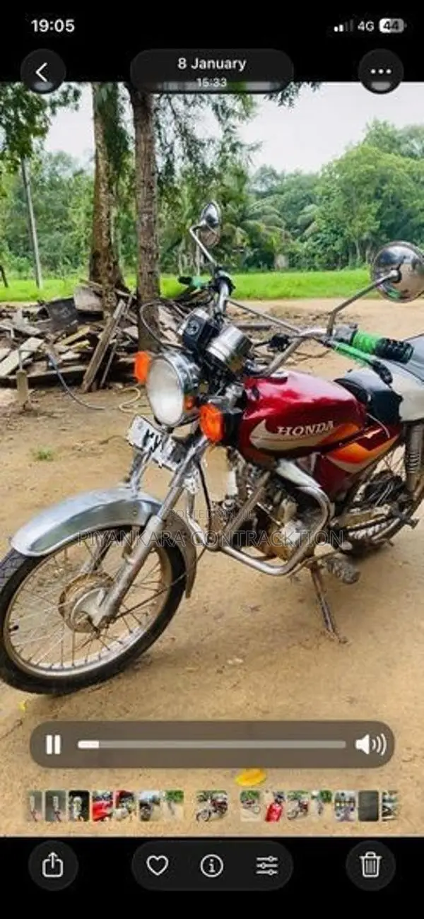 Bajaj Boxer 2006