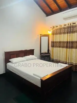 Entire Hotel Building with swimming pool for Rent in Kelaniya
