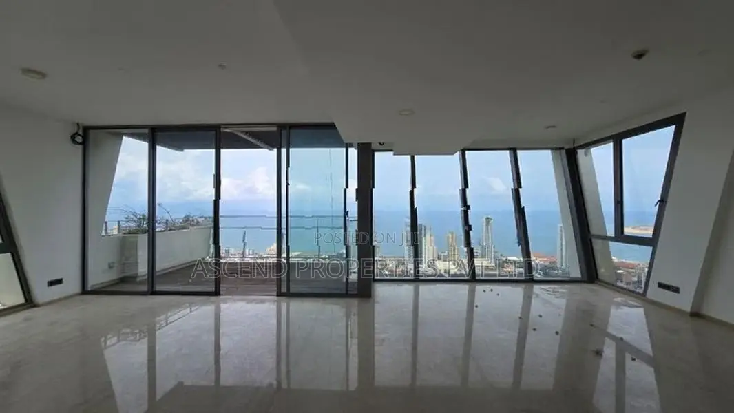 Altair FAMILY 4 BR Apartment Above 40th Floor for SALE