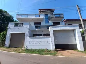 Kadawatha Furnished/ Unfurnished Luxury House Rent