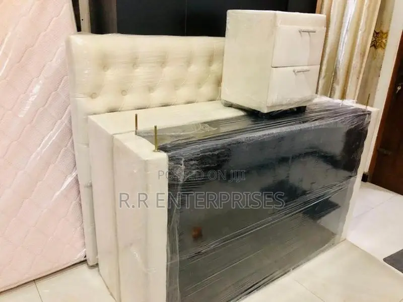 New 6*5 ft 72*60 Cushion Divan Bed with Bedside Cupboard
