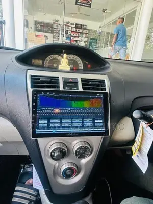 වාද්දුව toyota Yaris Lenovo thinkplus Android Player 9 inch