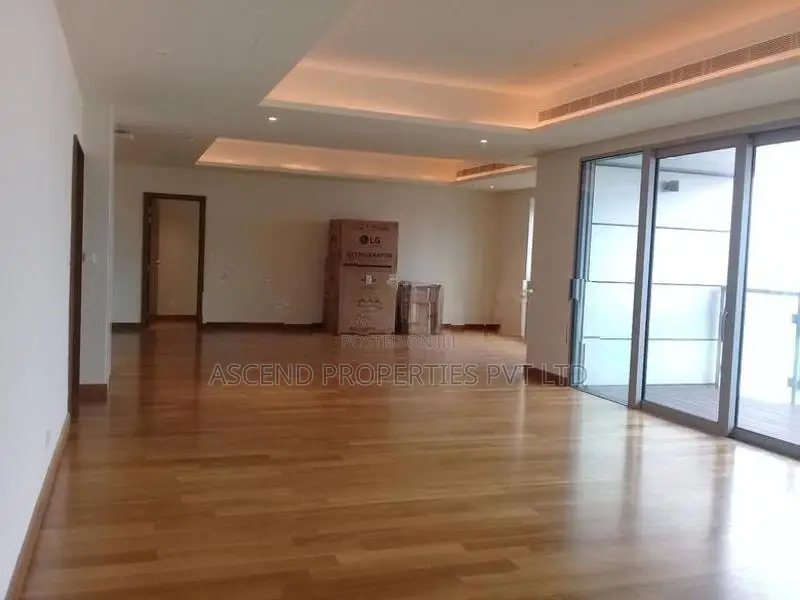 Cinnamon Life Suites Tower Penthouse – Ocean, Port City & Skyline View