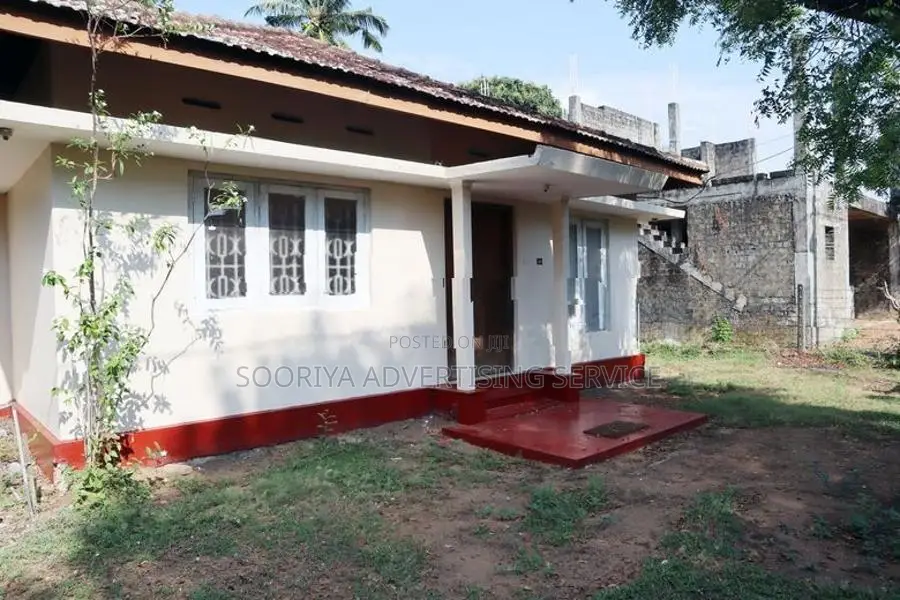 Beachside Land with House for Sale Near Kalido Beach, Kalutara