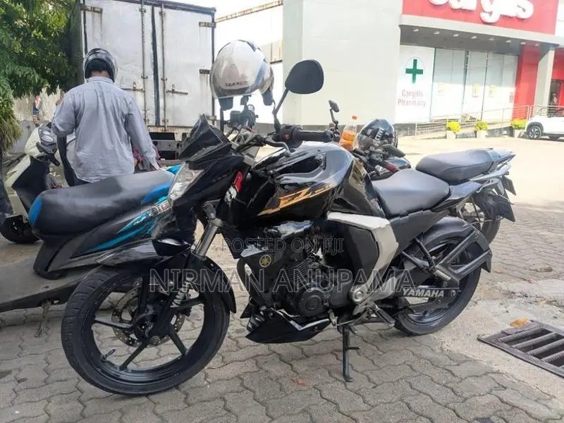 Yamaha FZs V2 2016