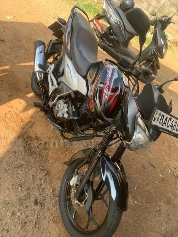 Bajaj Discover 125 2012