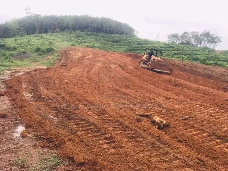 කලුතර නගරයෙන් පදිංචියට සුදුසු බිම් කොටස්