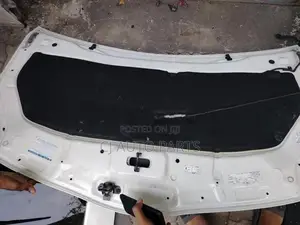 Toyota Prius 30 Bonnet Insulation Pad