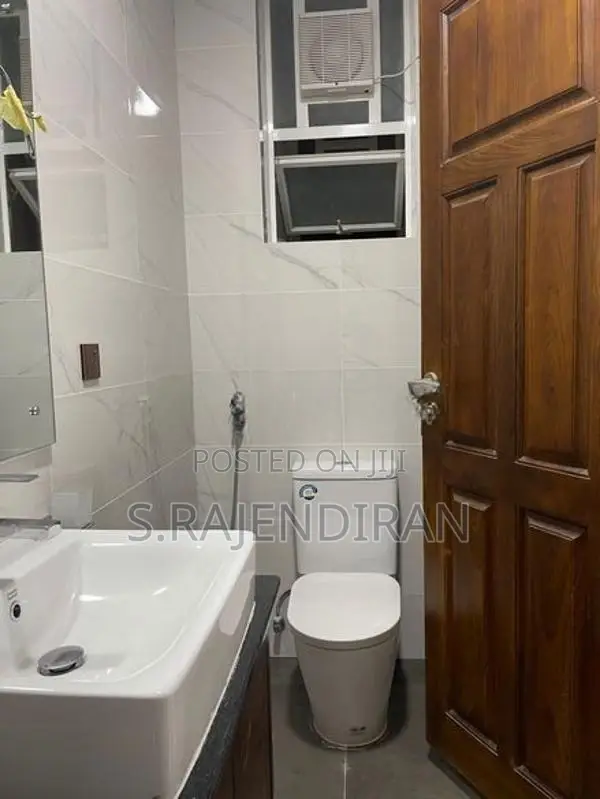 Modern Apartment for Sale in Wellawatta Seasite