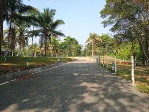 Land for Sale in Veyangoda
