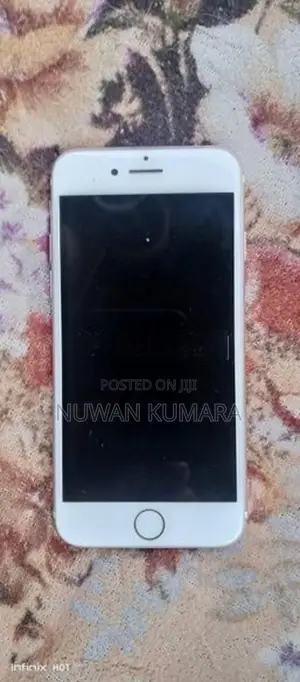 Apple iPhone 7 (Used)