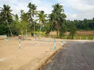 Land in Kadawatha Waboda