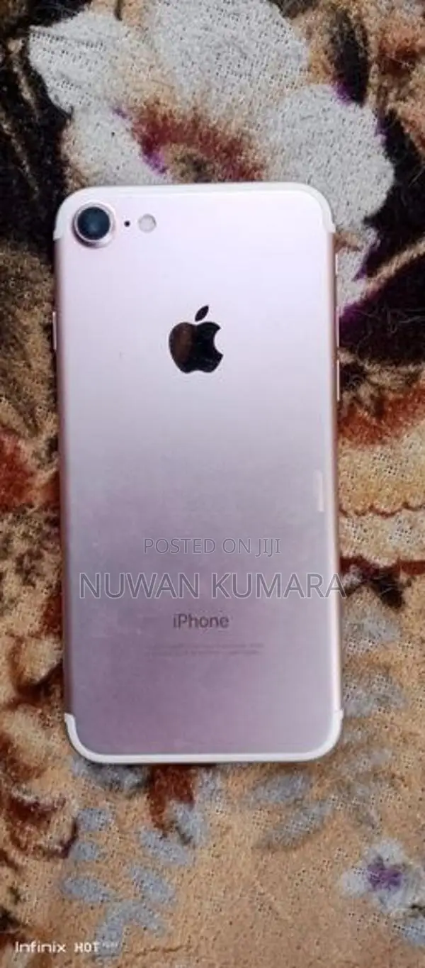 Apple iPhone 7 (Used)