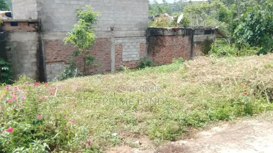 Land for Sale Karadupana