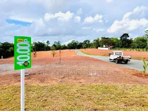 කළුතර නගරයේන් බිම් කොටස්