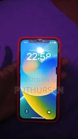 Apple iPhone XS (Used)