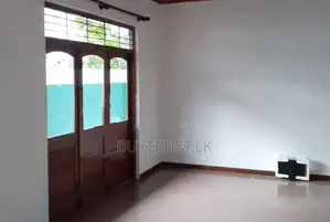 House for sale in Dehiwela